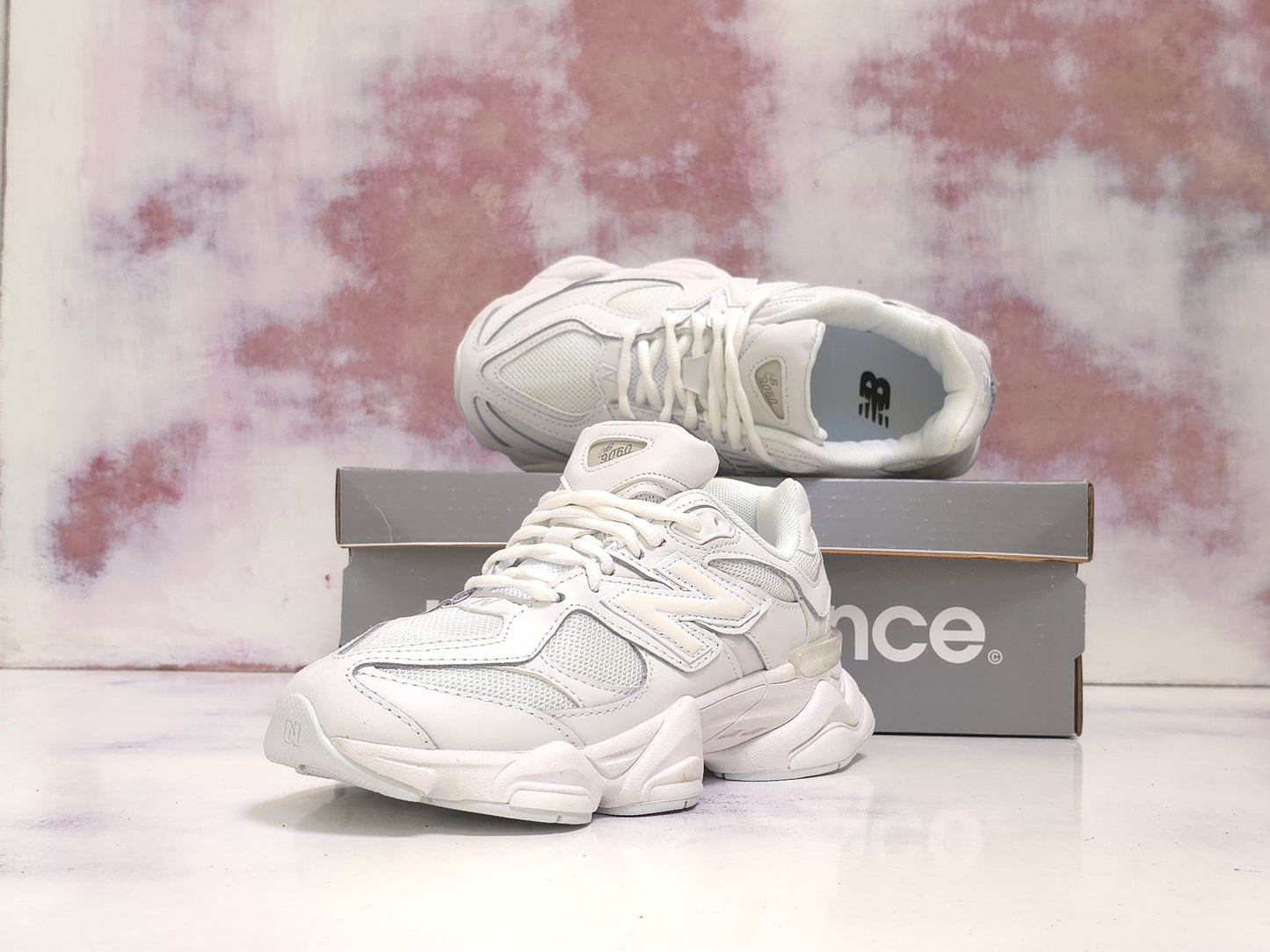 NW BALANCE 9060 TRIPLE WHITE