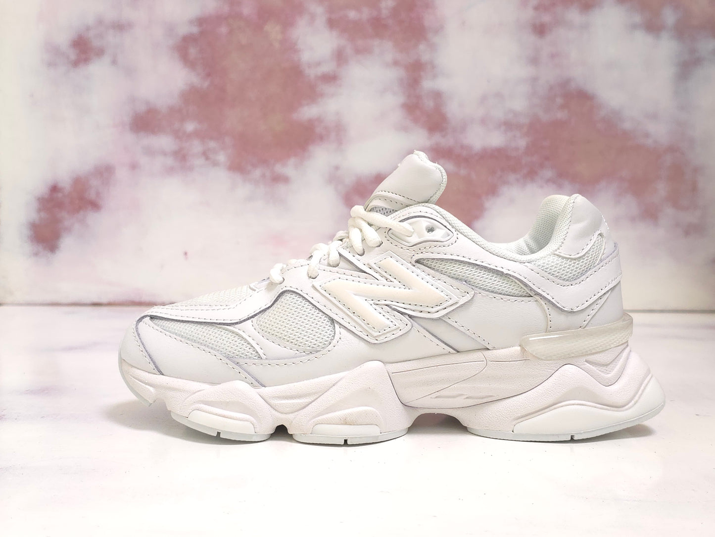 NW BALANCE 9060 TRIPLE WHITE