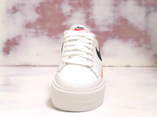 NKE Court Legacy Lift