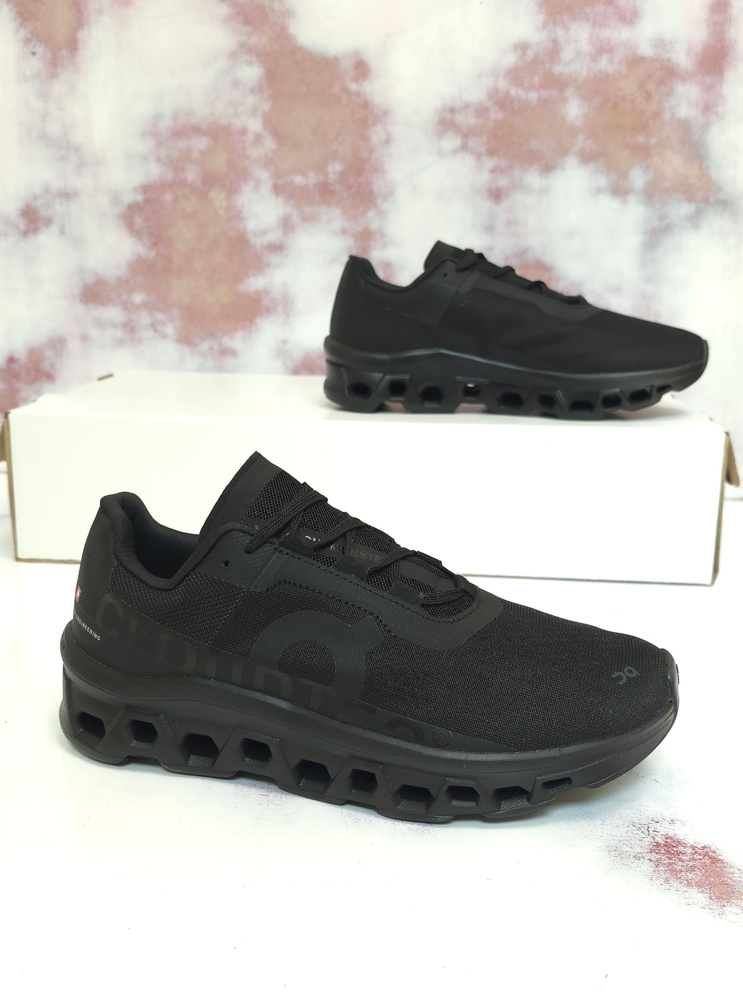 0N Cloudmonster BLACK