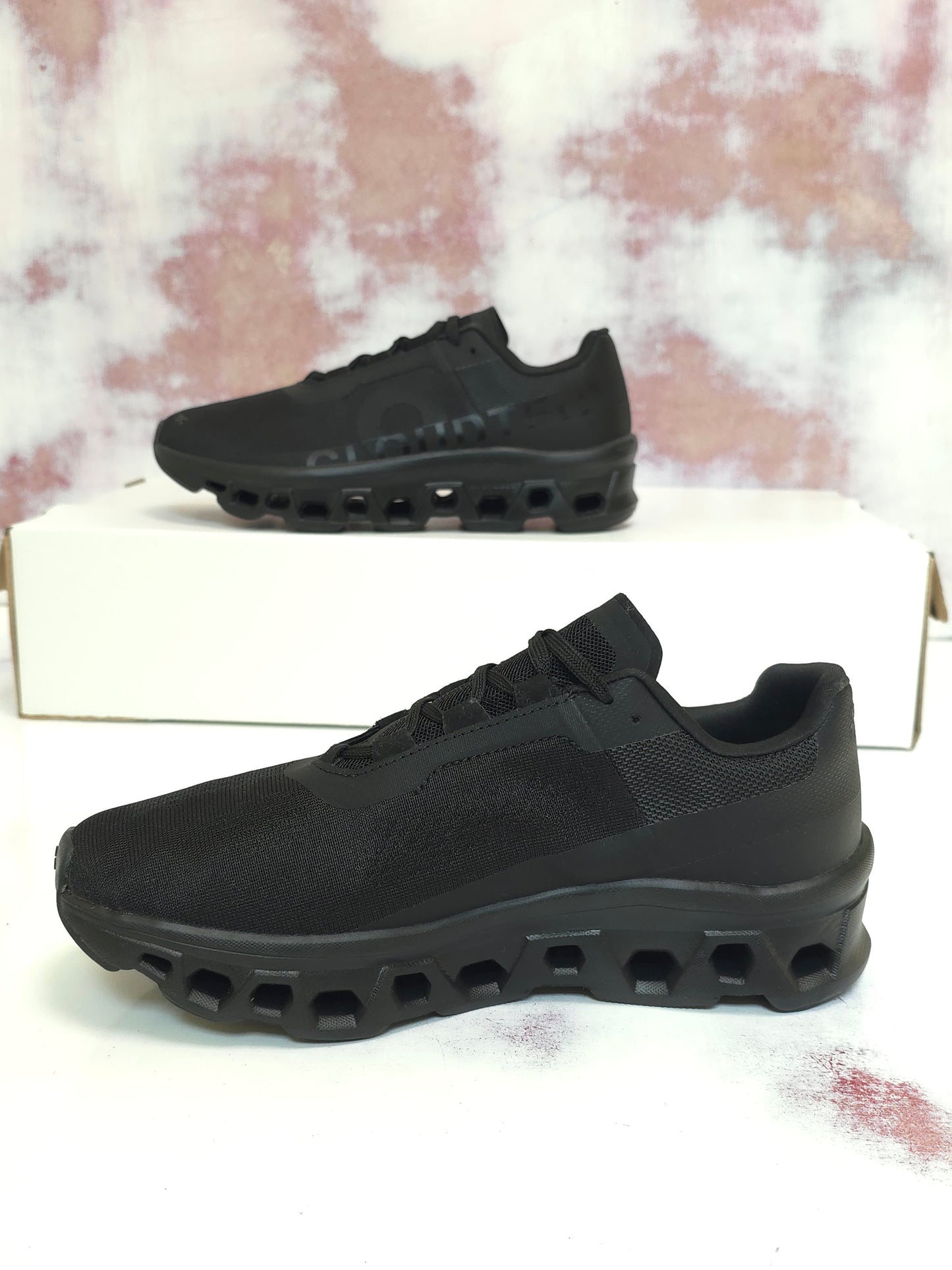 0N Cloudmonster BLACK