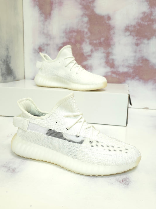 ADDS YZY 350 WHITE SNOW