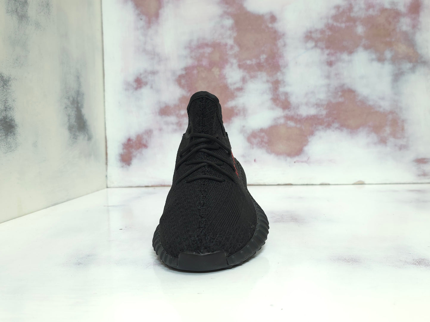 ADDS YZY 350 BREED NEGRO ROJO