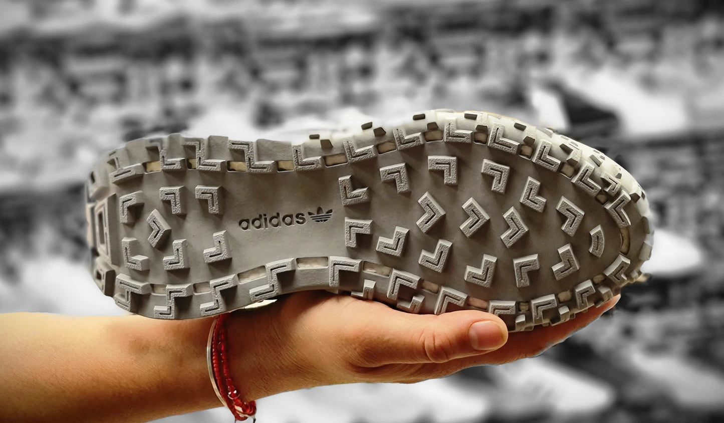 ADDS RETROPY BOOST GREY