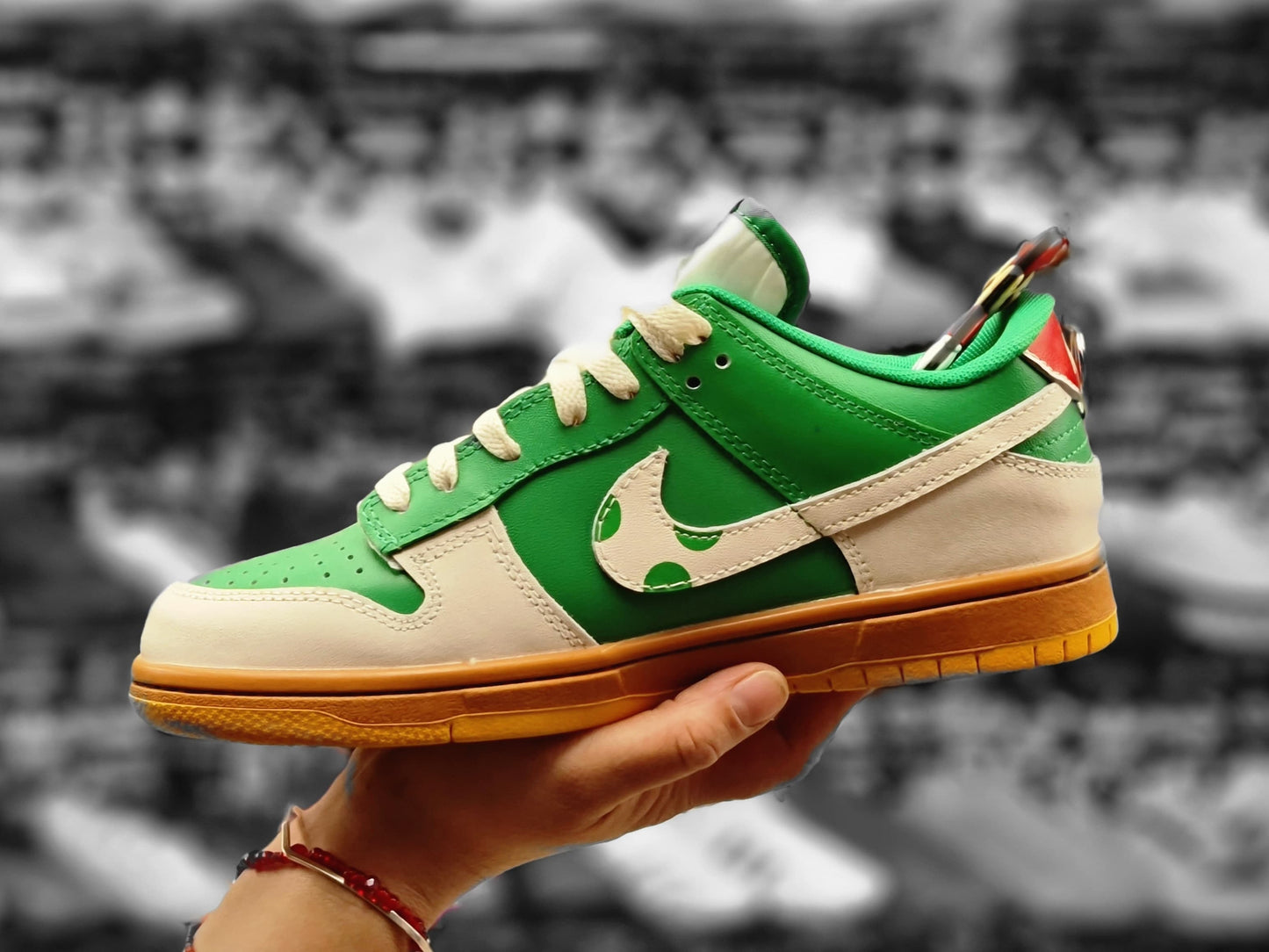 NKE SB DUNK SUPER MARIO BROSS