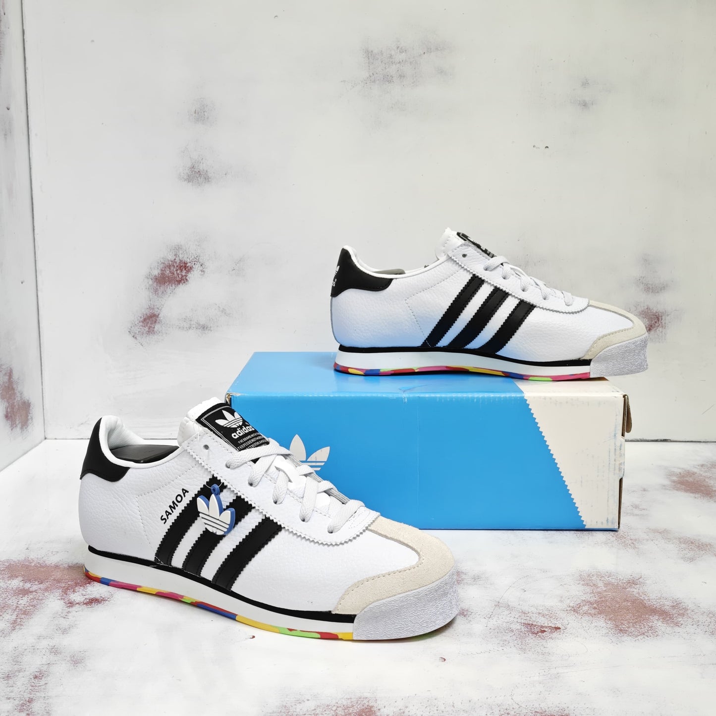 ADDS SAMOA WHITE & BLACK