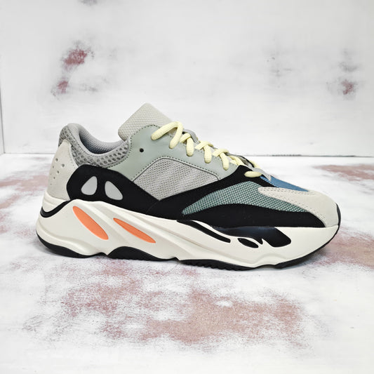 ADDS YEEZY YZY 700 RUNNER