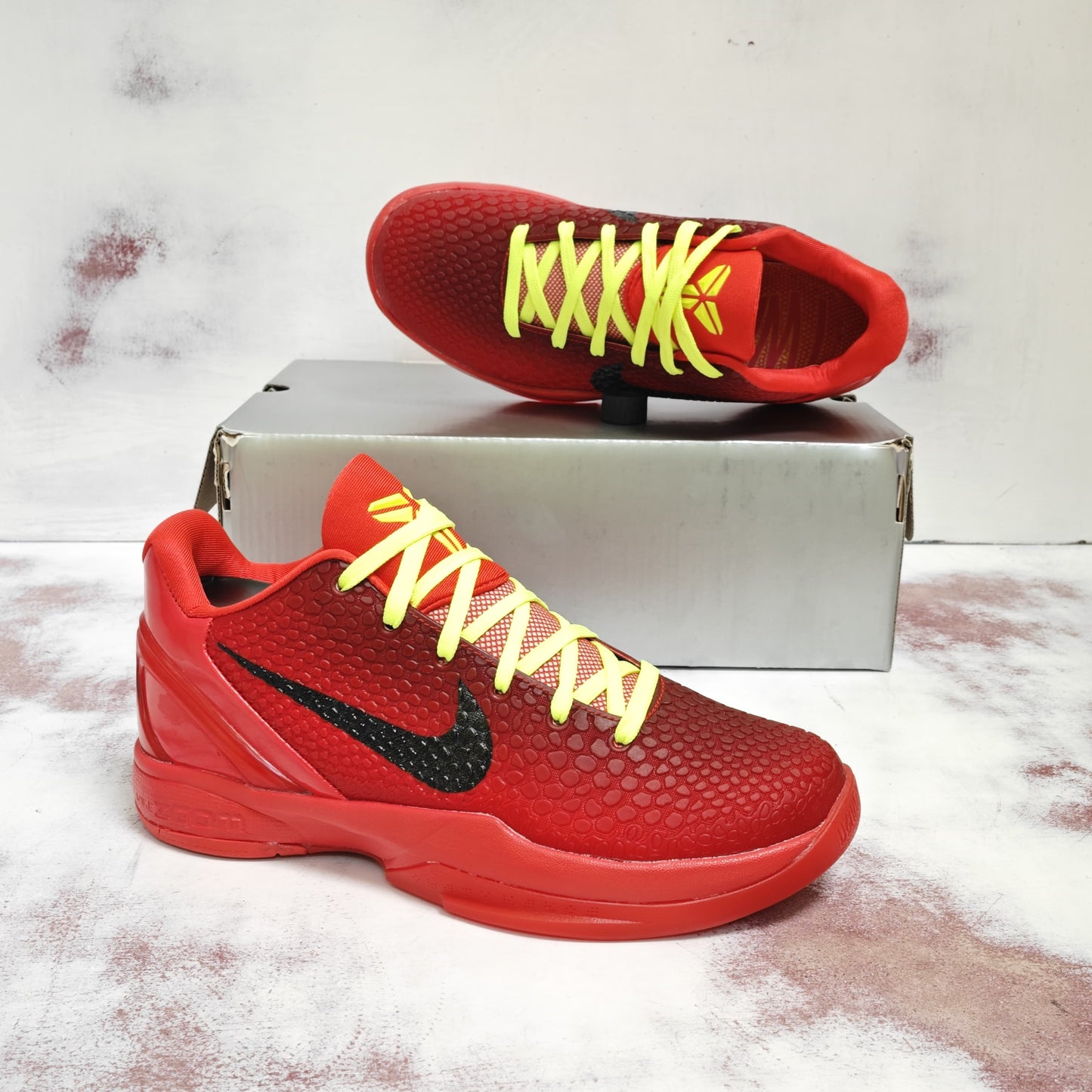 NKE KOBE 6 PROTO REVERSE GRINCH