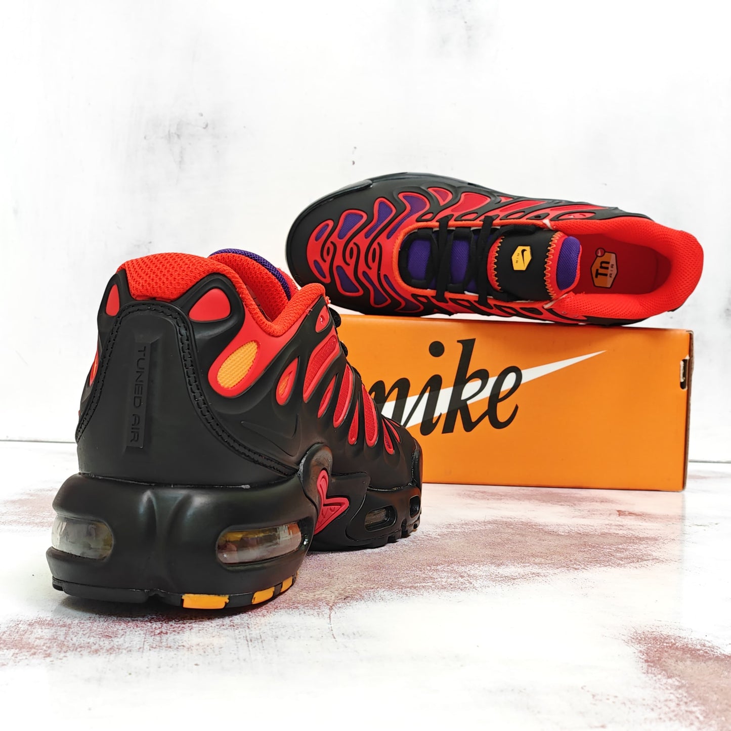NKE AIRMAX PLUS TUNED AIR DRIF DAY