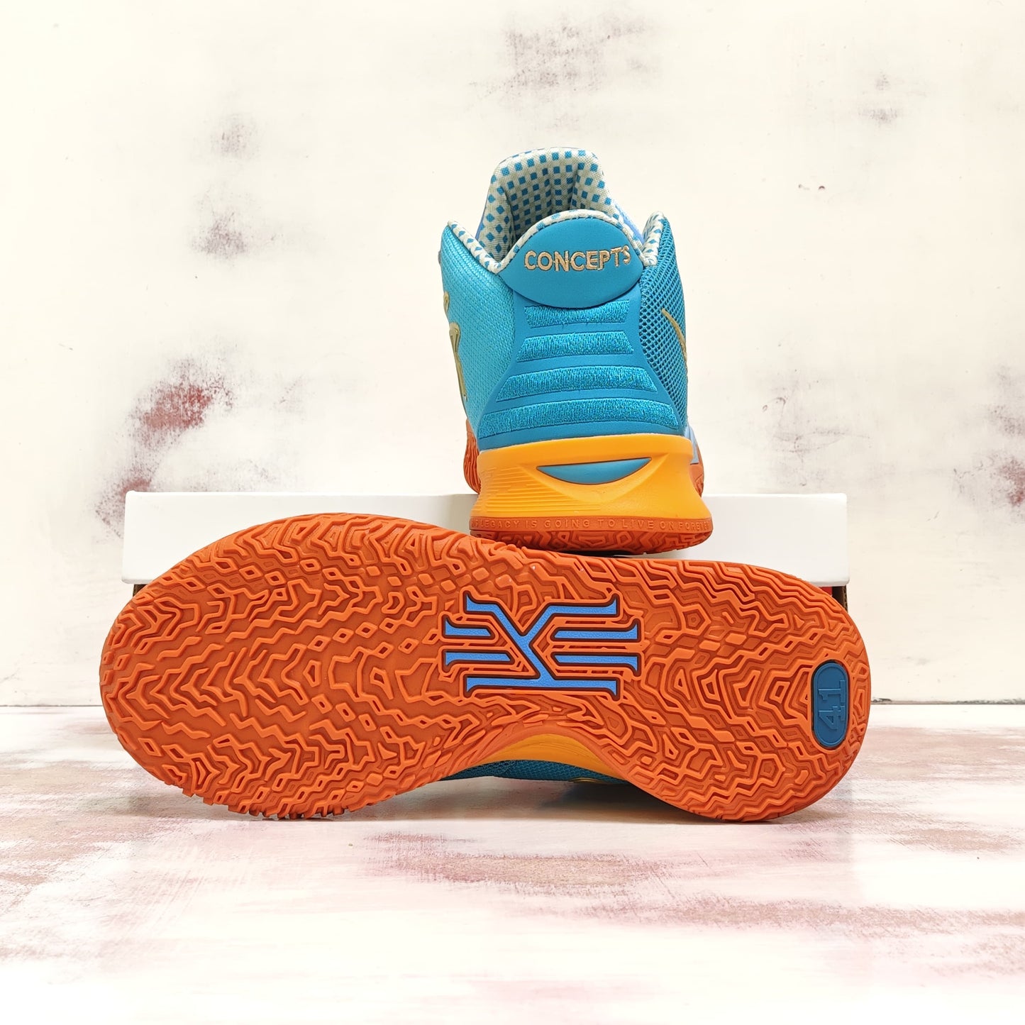 NKE KYRIE 7 CONCEPTS HORUS