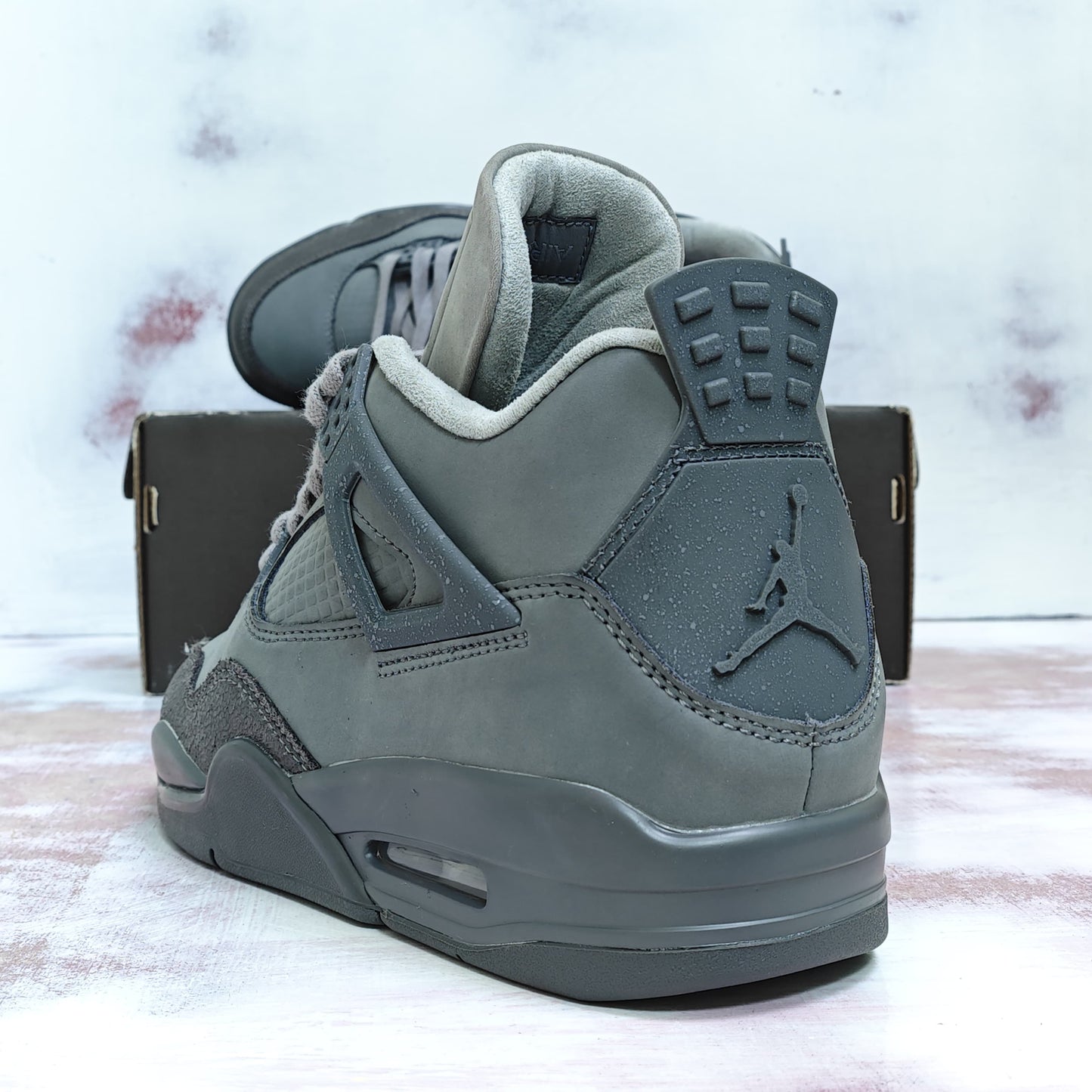 JRDN RETRO 4 PARIS OLIMPICS WET CEMENT