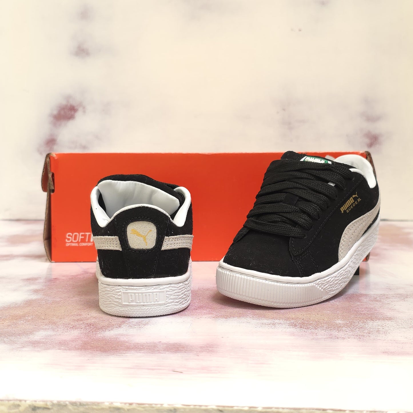 PMA SUEDE XLG BLACK & WHITE KIDS