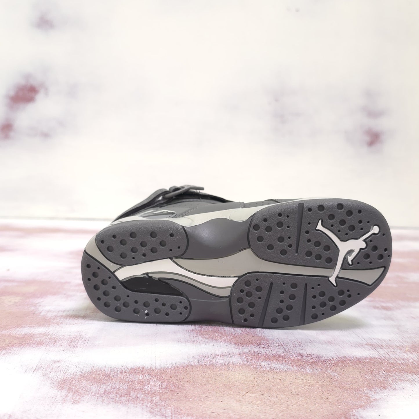 JRDN AIR RETRO 8 WOLF GREY