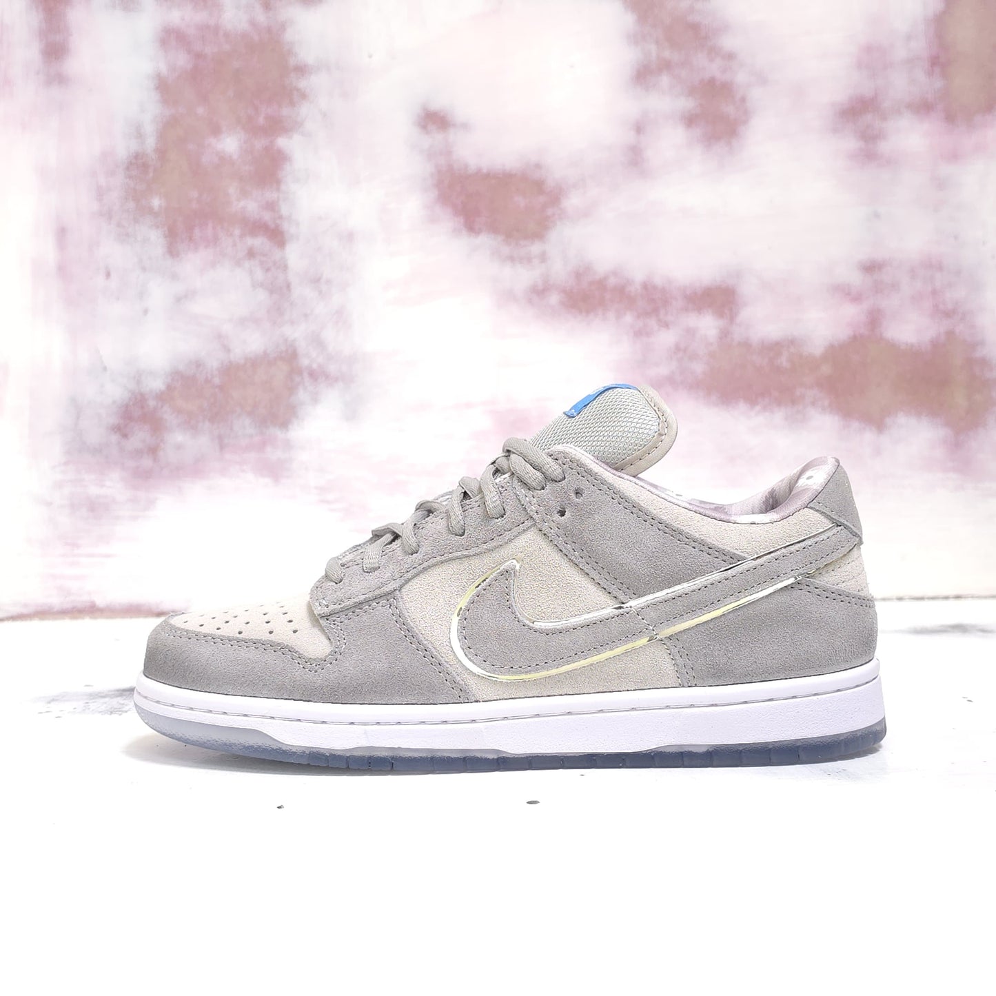 NKE SB WHITE LOBSTER