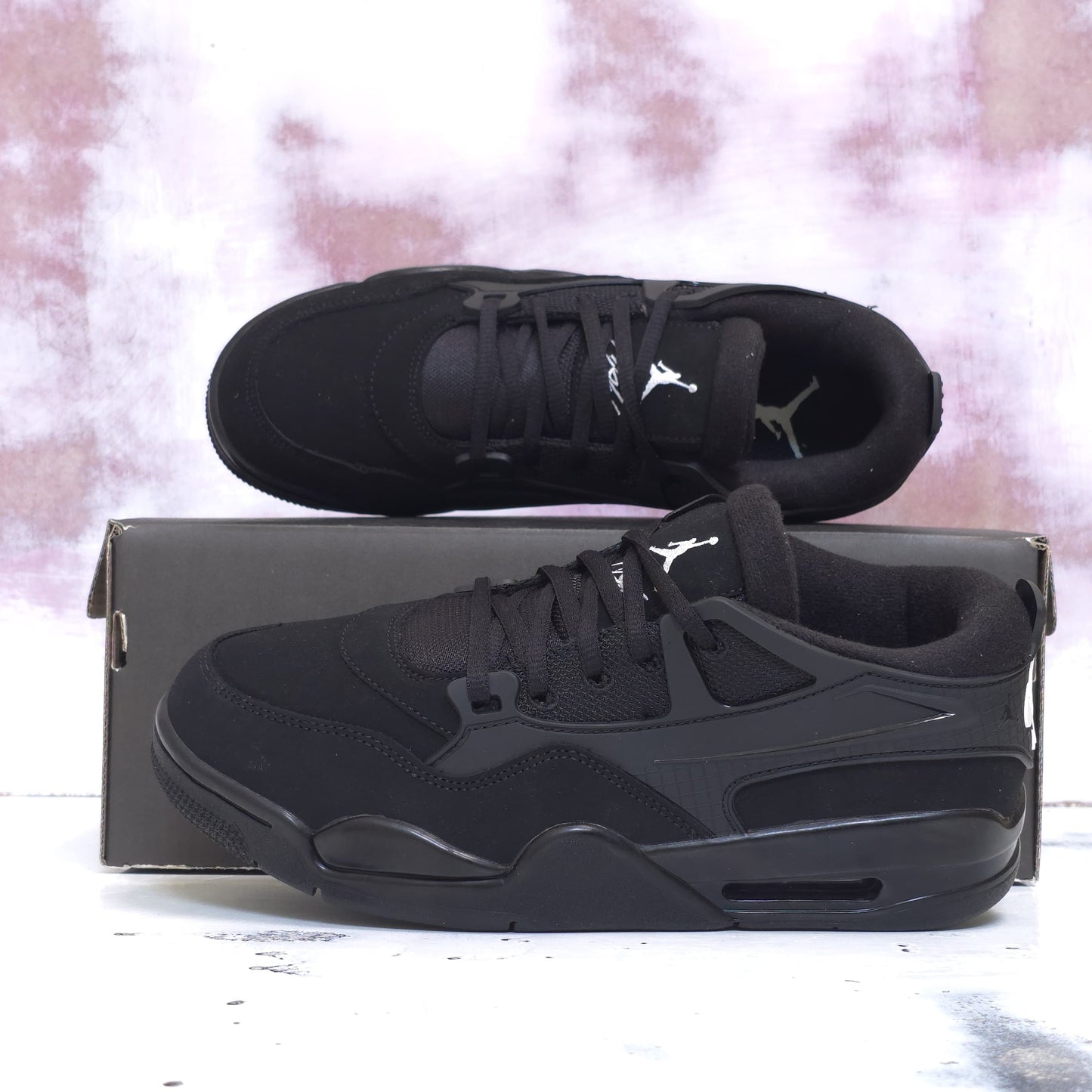 JRDN AIR RETRO 4 LOW 4RM BLACKOUT
