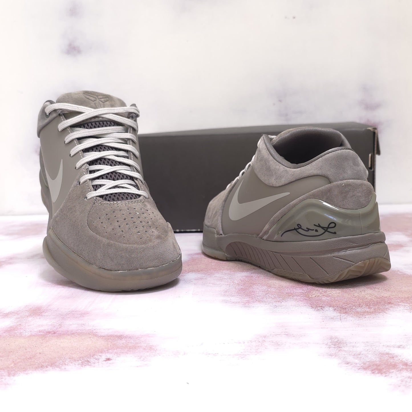 NKE ZOOM KOBE 4 FADE TO BLACK MAMBA