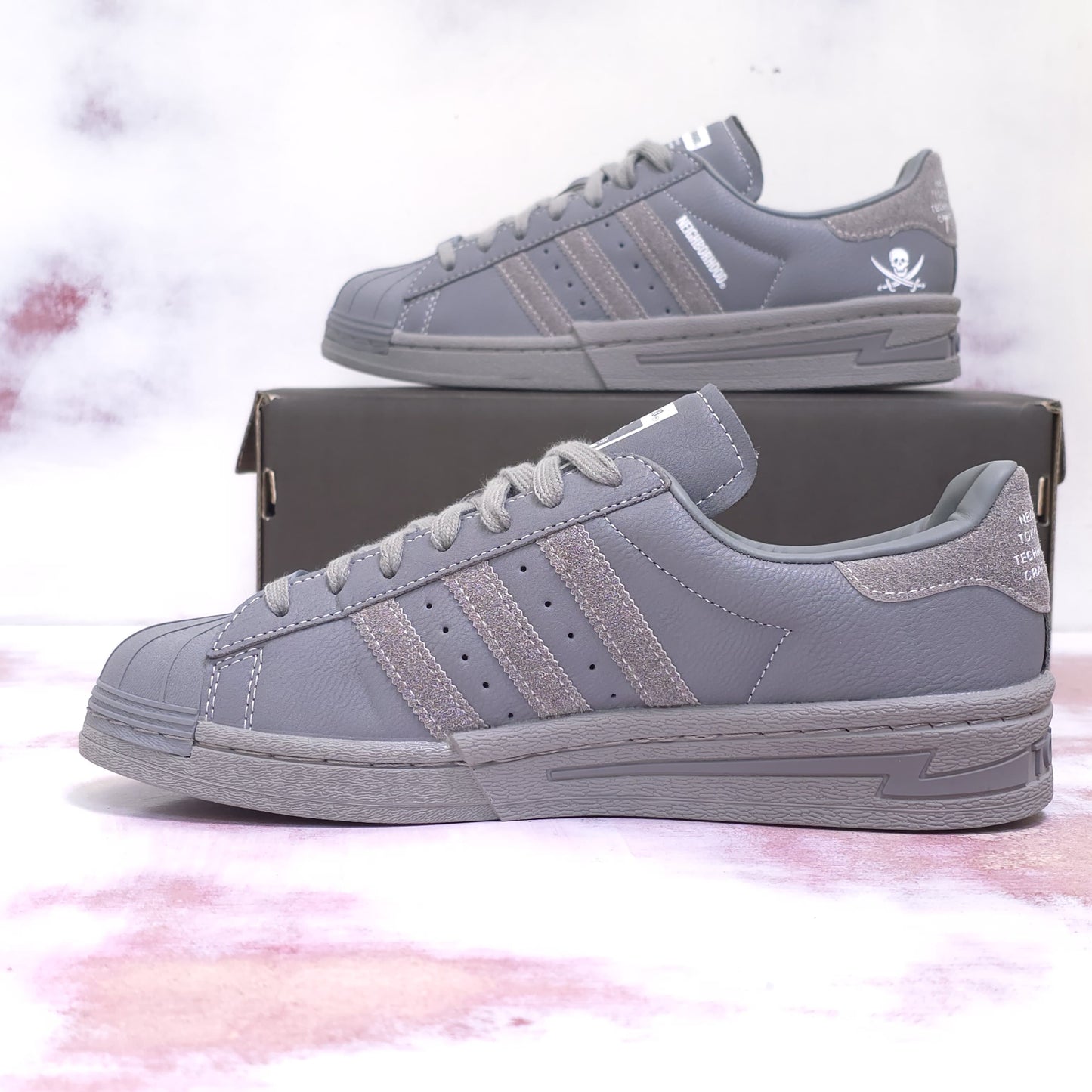 ADDS SUPERSTAR CONCHA NEIGBORHOOD CEMENT GREY