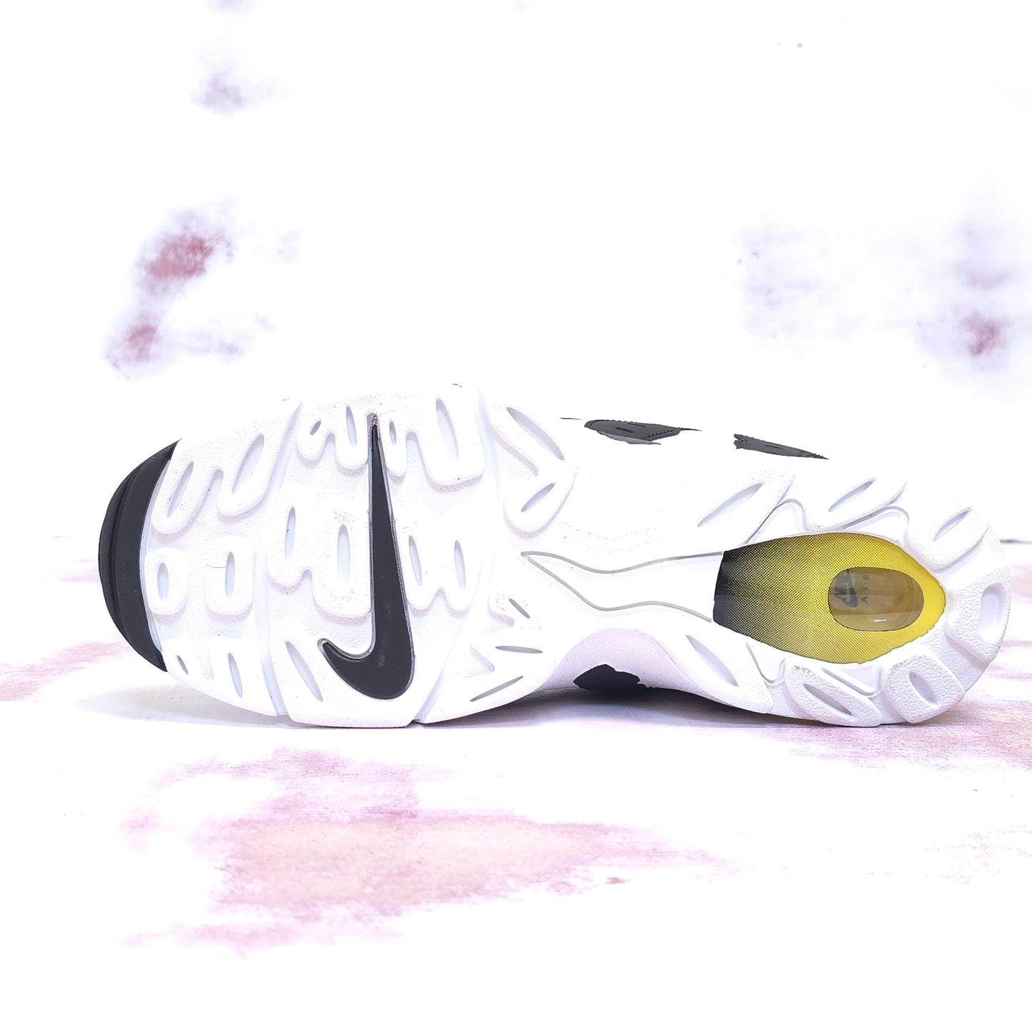 NKE AIR DT MAX 96 DEION SANDERS BLACK & WHITE