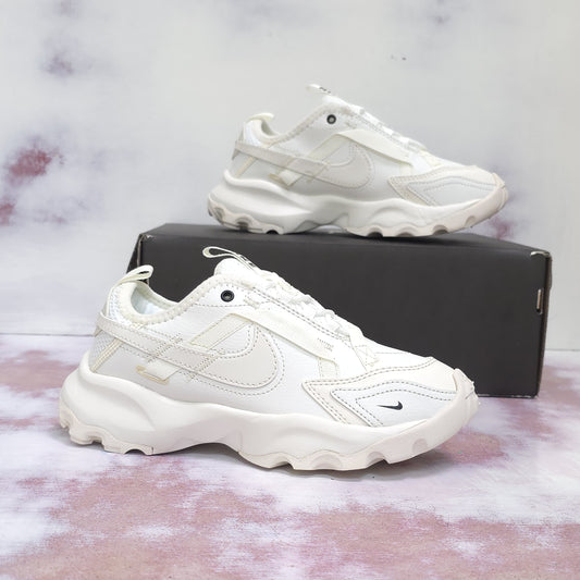 NKE TC 7900 BLANCOS