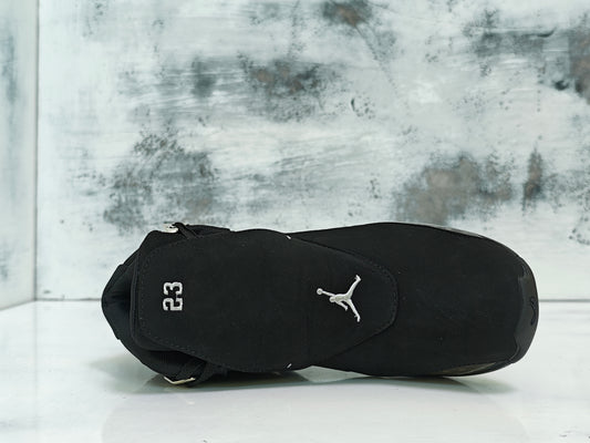 JRDN RETR0 18 BLACKOUT R18