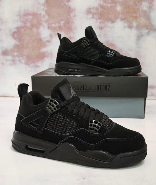 JRDN RETRO 4 BLACK CAT R4