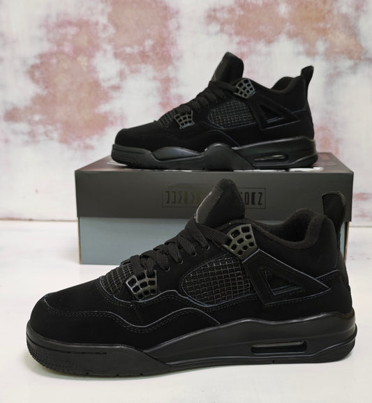 JRDN RETRO 4 BLACK CAT R4