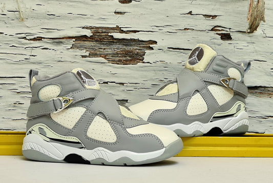 JRDN RETRO 8 COOL GREY