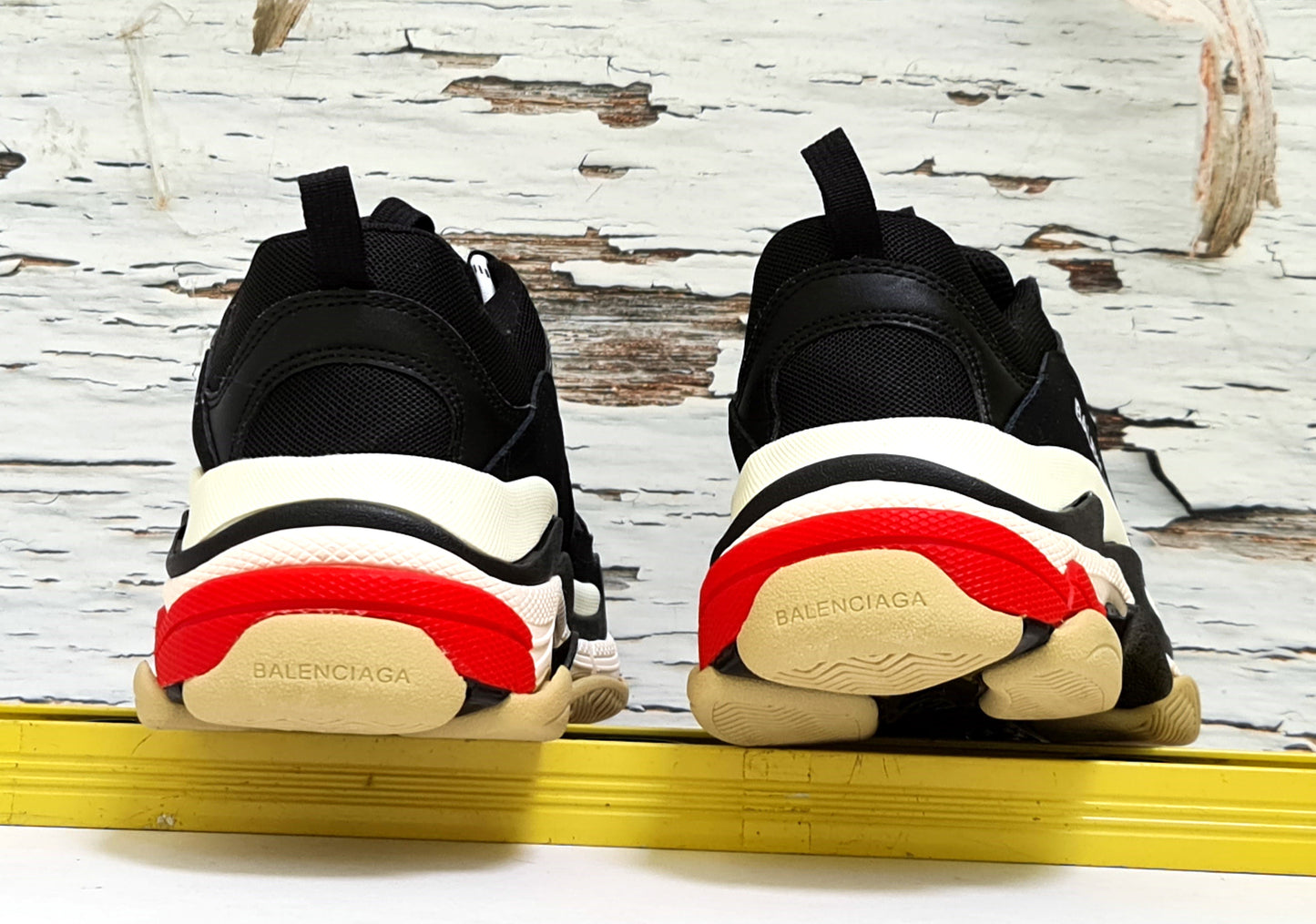BLNCG TRIPLE S BLACK WHITE RED