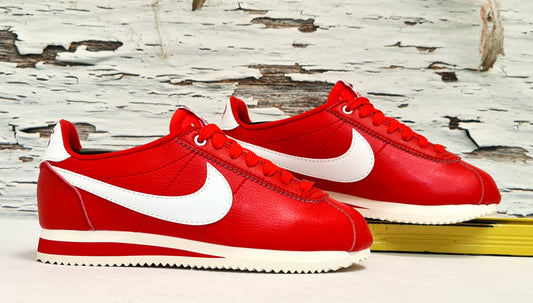 NKE CORTEZ STRANGER THINGS - INDEPENDENCE DAY