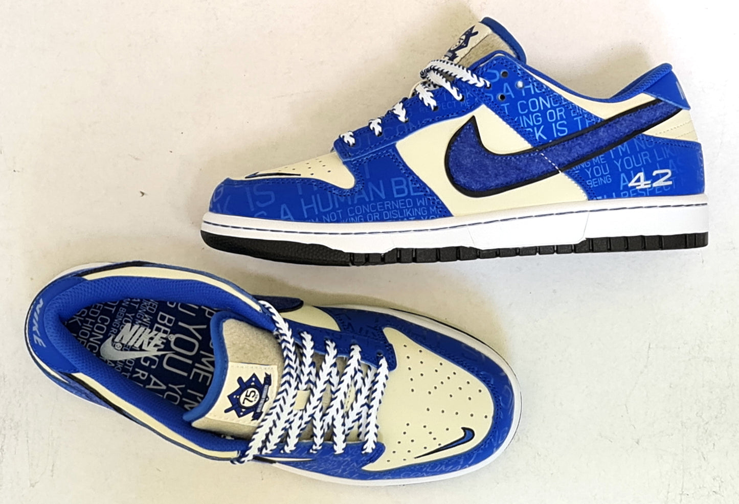 NKE DUNK LOW JACKIE ROBINSON 75TH ANNIVERSARY