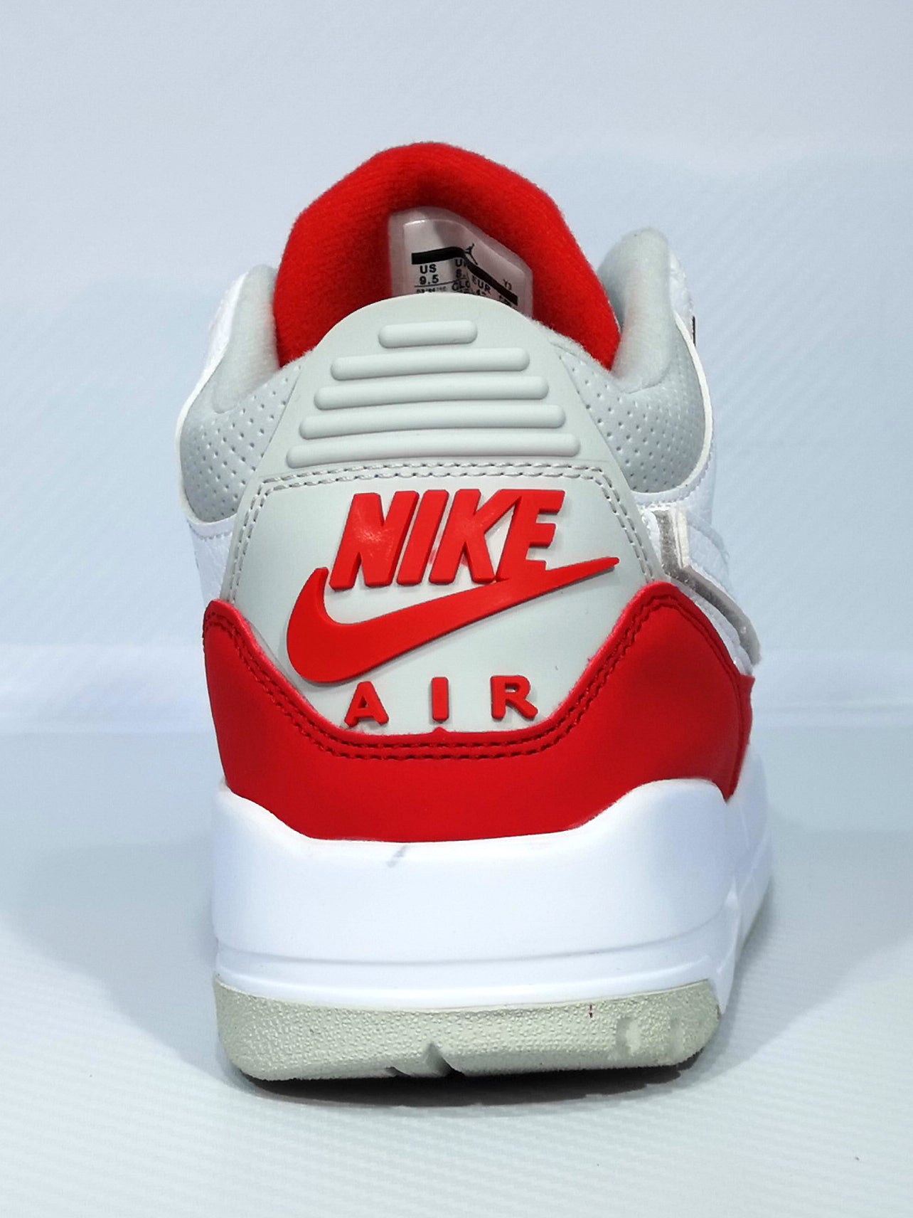 JRDN RETRO 3 TINKER