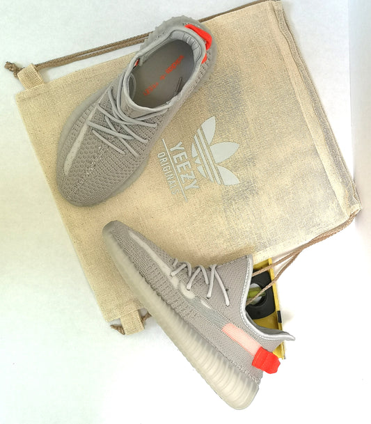 ADDS YZY 350 TAIL LIGHT