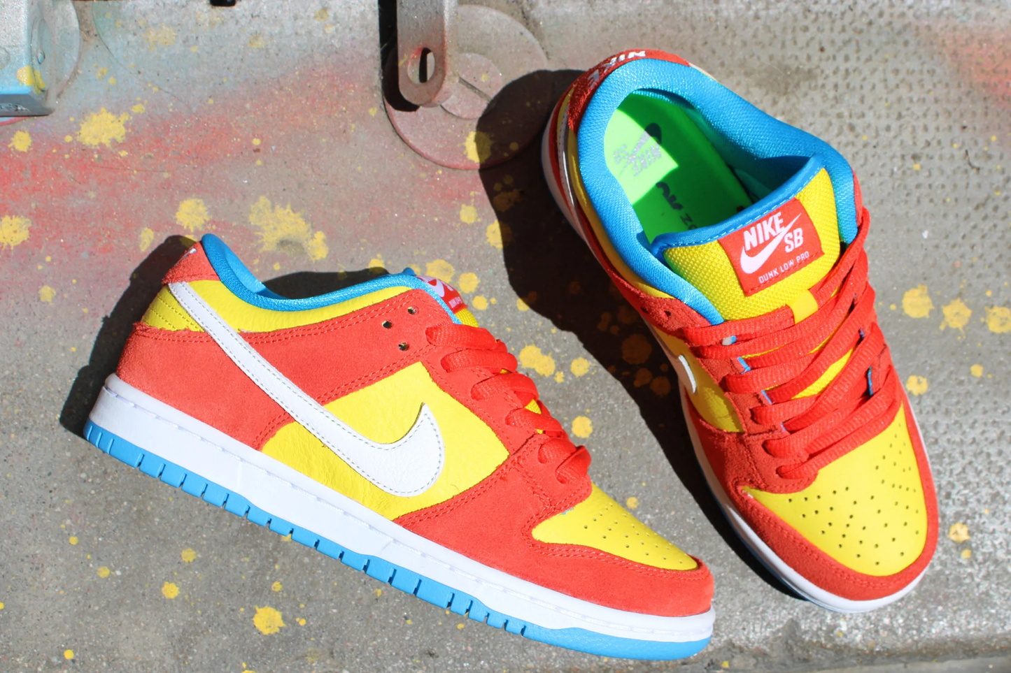 NKE SB DUNK LOW BART SIMPSON