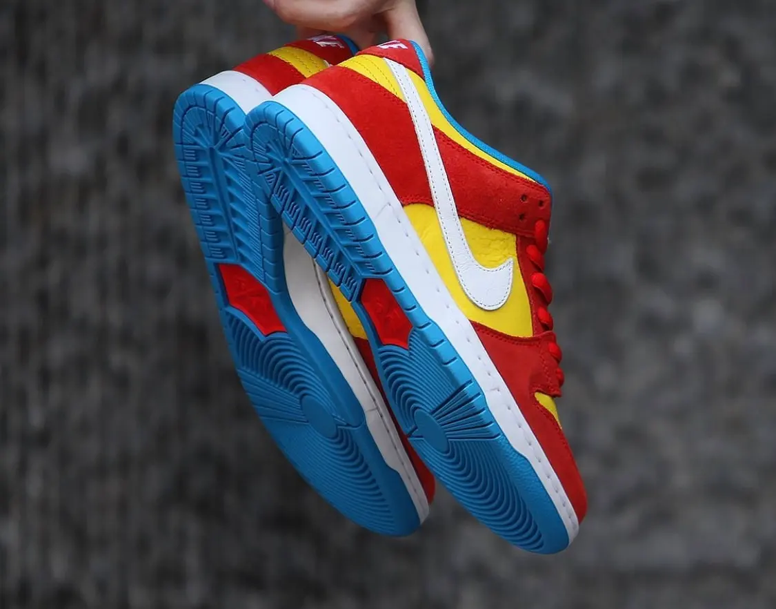 NKE SB DUNK LOW BART SIMPSON