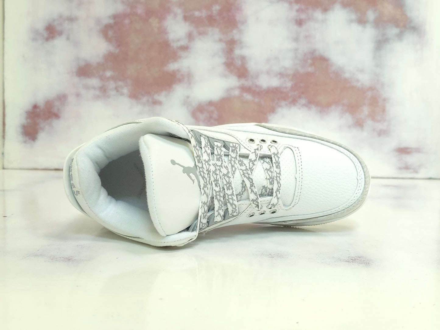 JRDN RETRO 3 PURE MONEY R3
