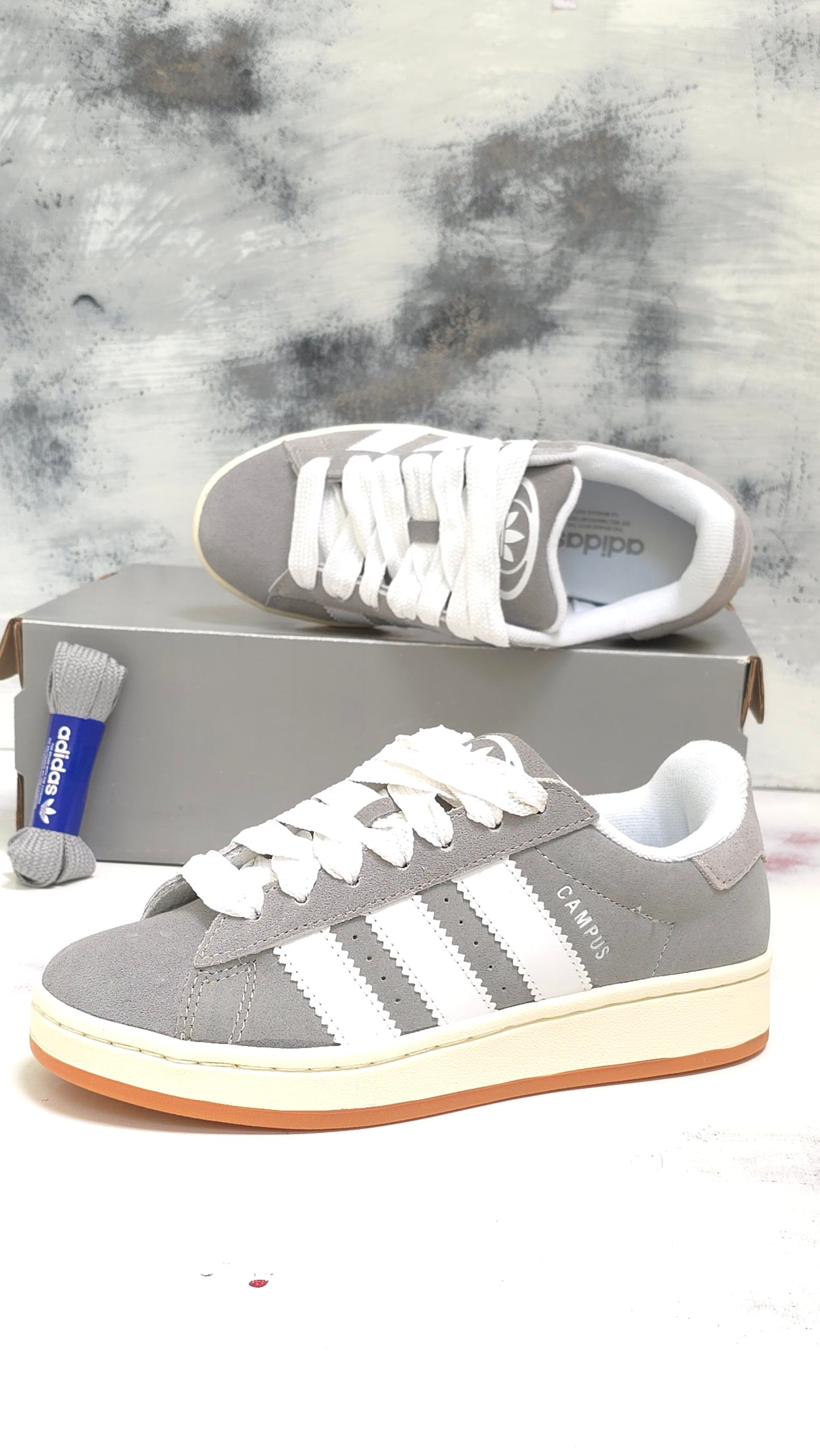 ADDS CAMPUS 00s GRIS BLANCO