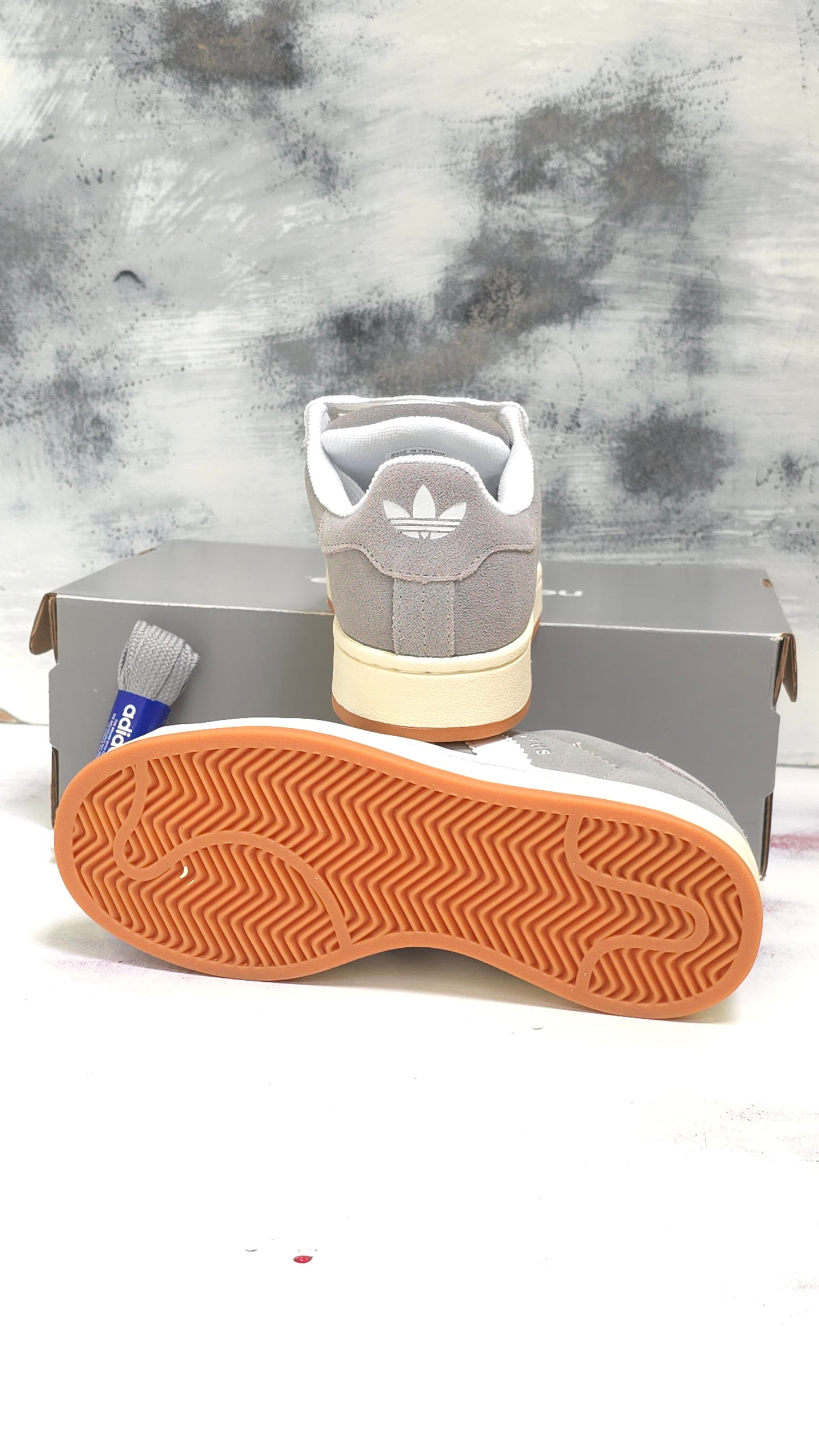 ADDS CAMPUS 00s GRIS BLANCO