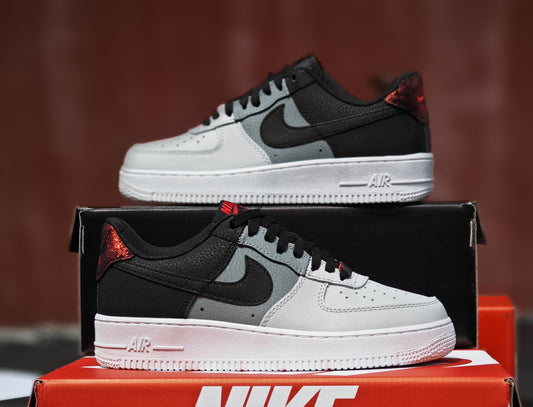 NKE AIR FORCE 1 SMOKE GREY