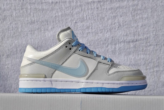 NKE AMBUSH SB DUNK LOW LIGHT GREY