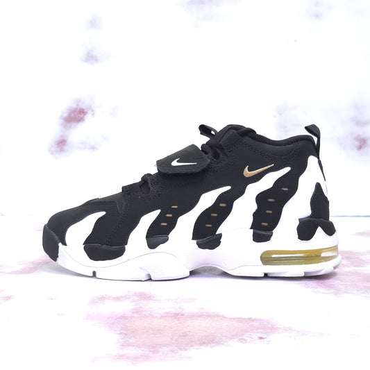NKE AIR DT MAX 96 DEION SANDERS BLACK & WHITE