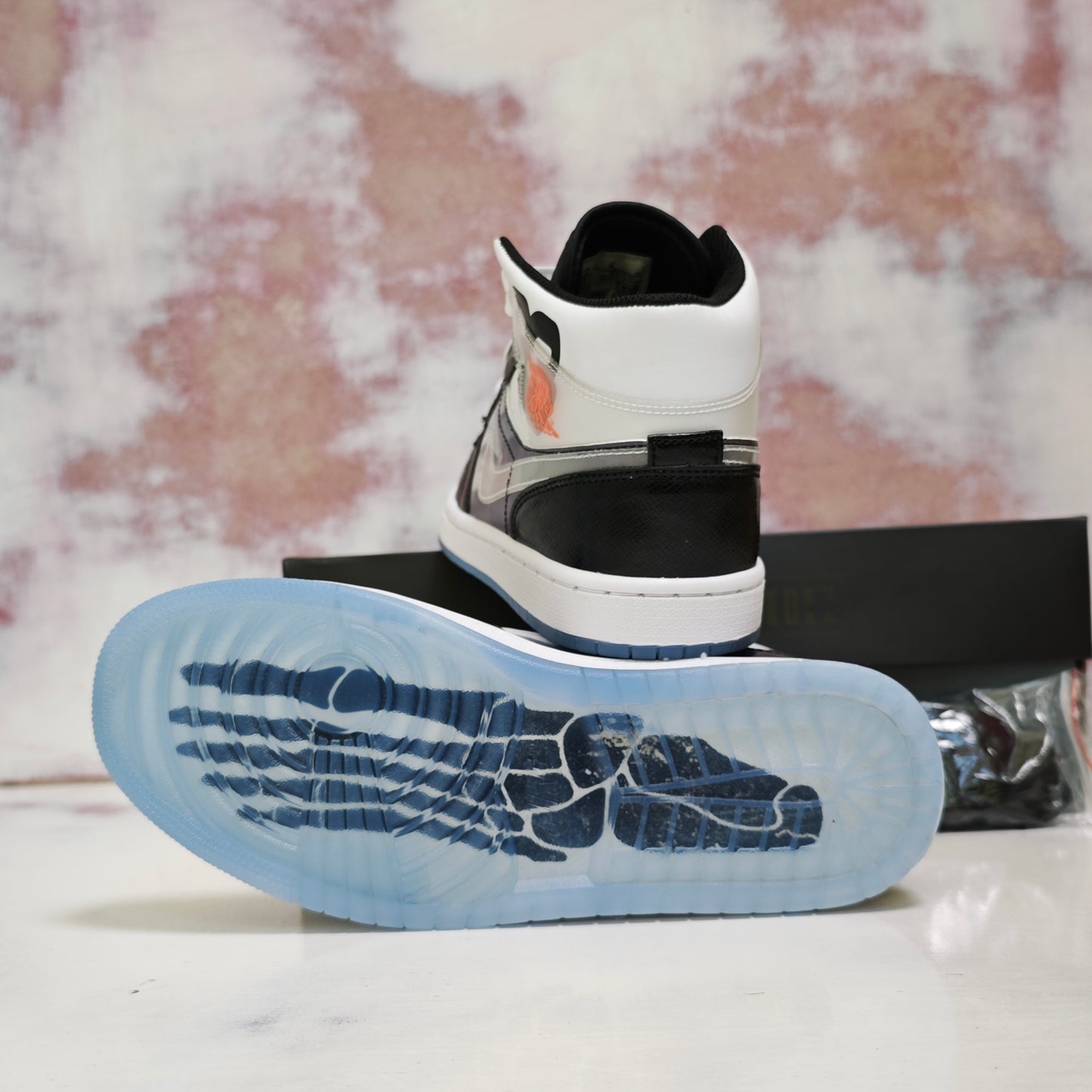 JRDN RETRO 1 X-RAY R1