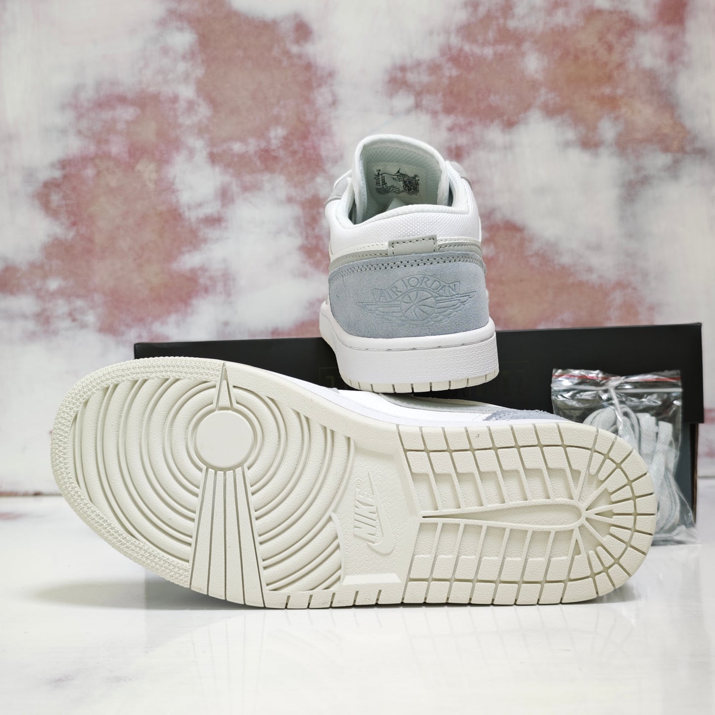 JRDN RETRO 1 PARIS LOW