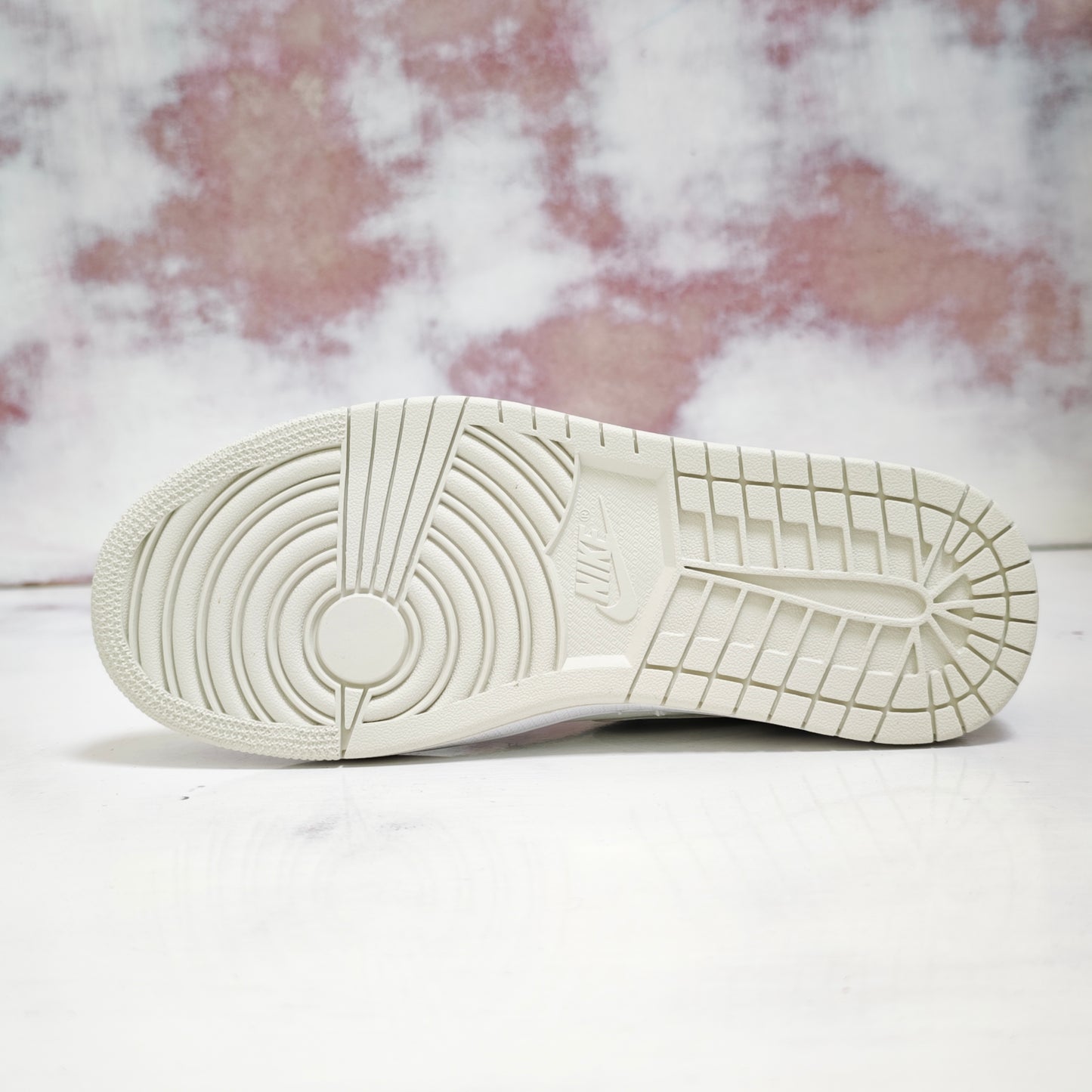 JRDN RETRO 1 PARIS LOW