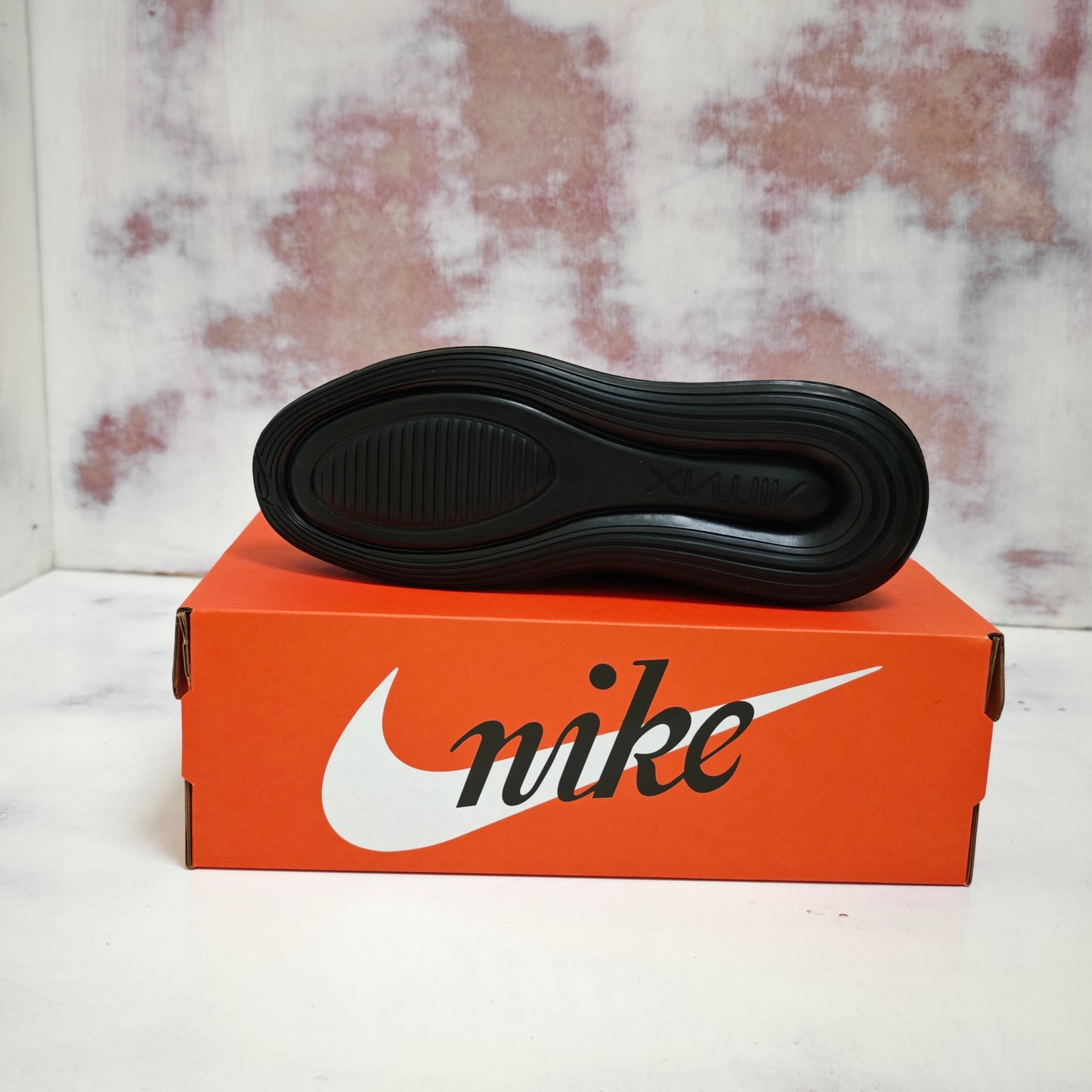 NKE AIRMAX 720 BLACK NYLON