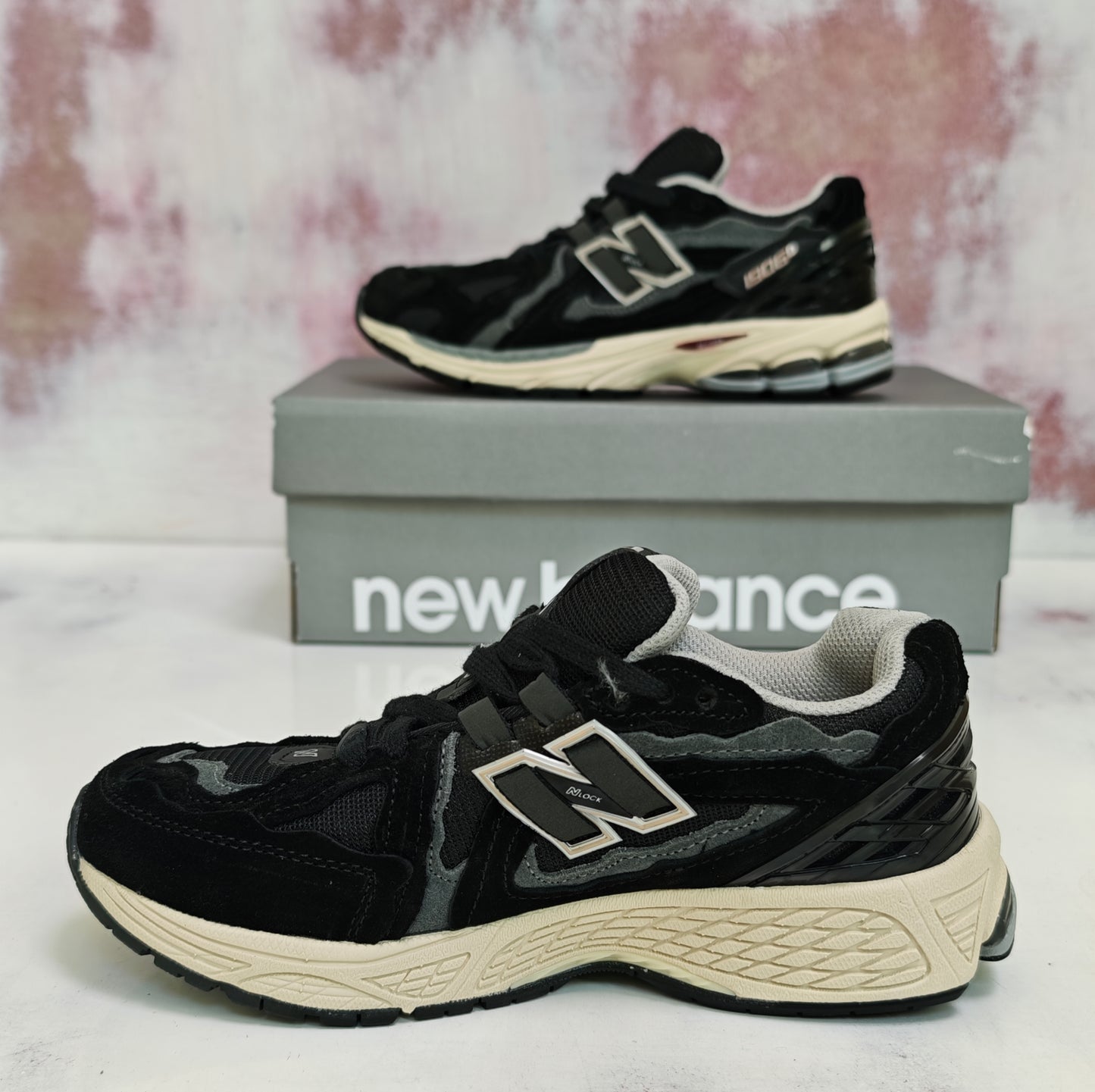 NW BALANCE 1906D Refined Future