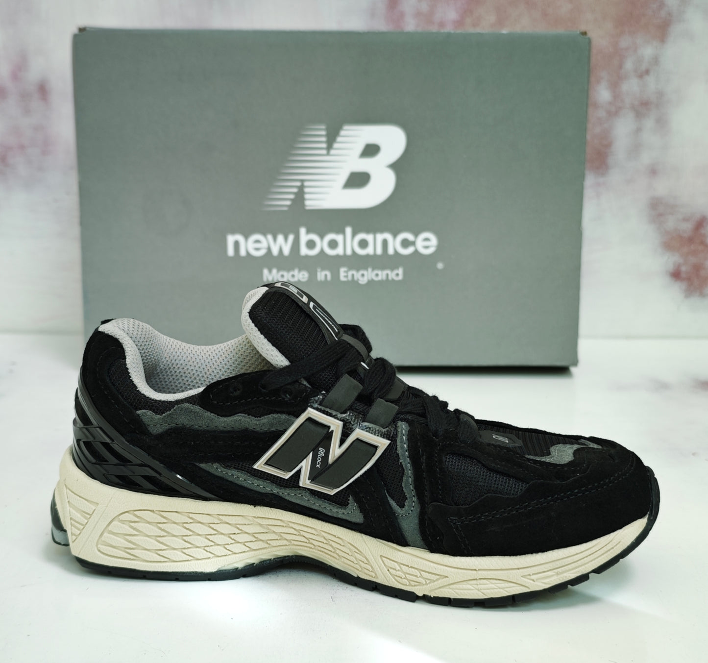 NW BALANCE 1906D Refined Future