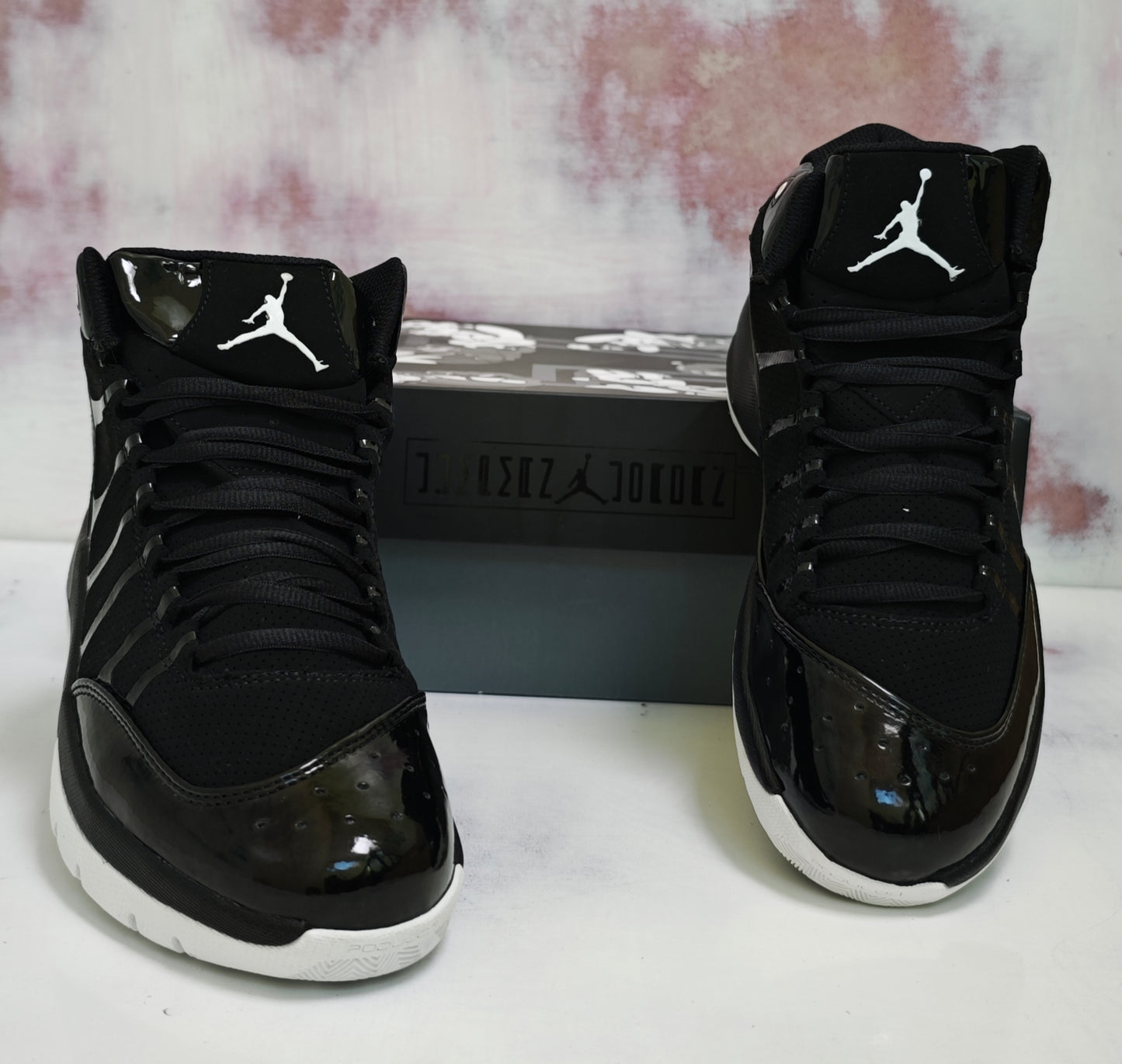 JRDN RETRO PLAY IN THESE