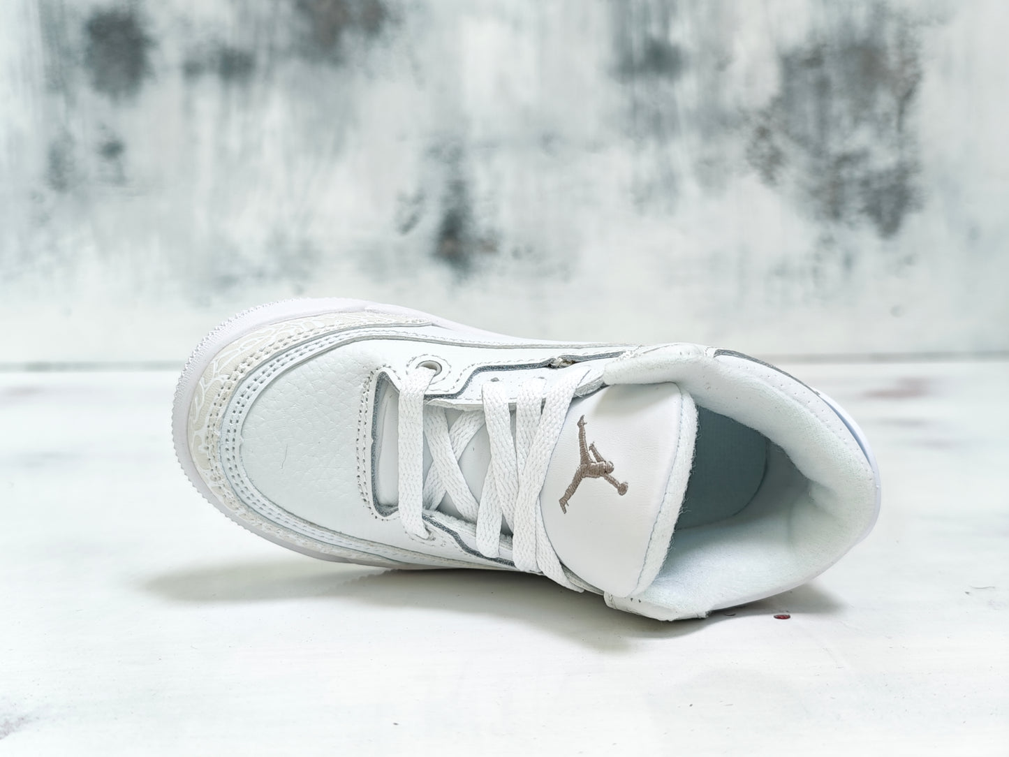 JRDN RETRO 3 R3 PURE MONEY KIDS