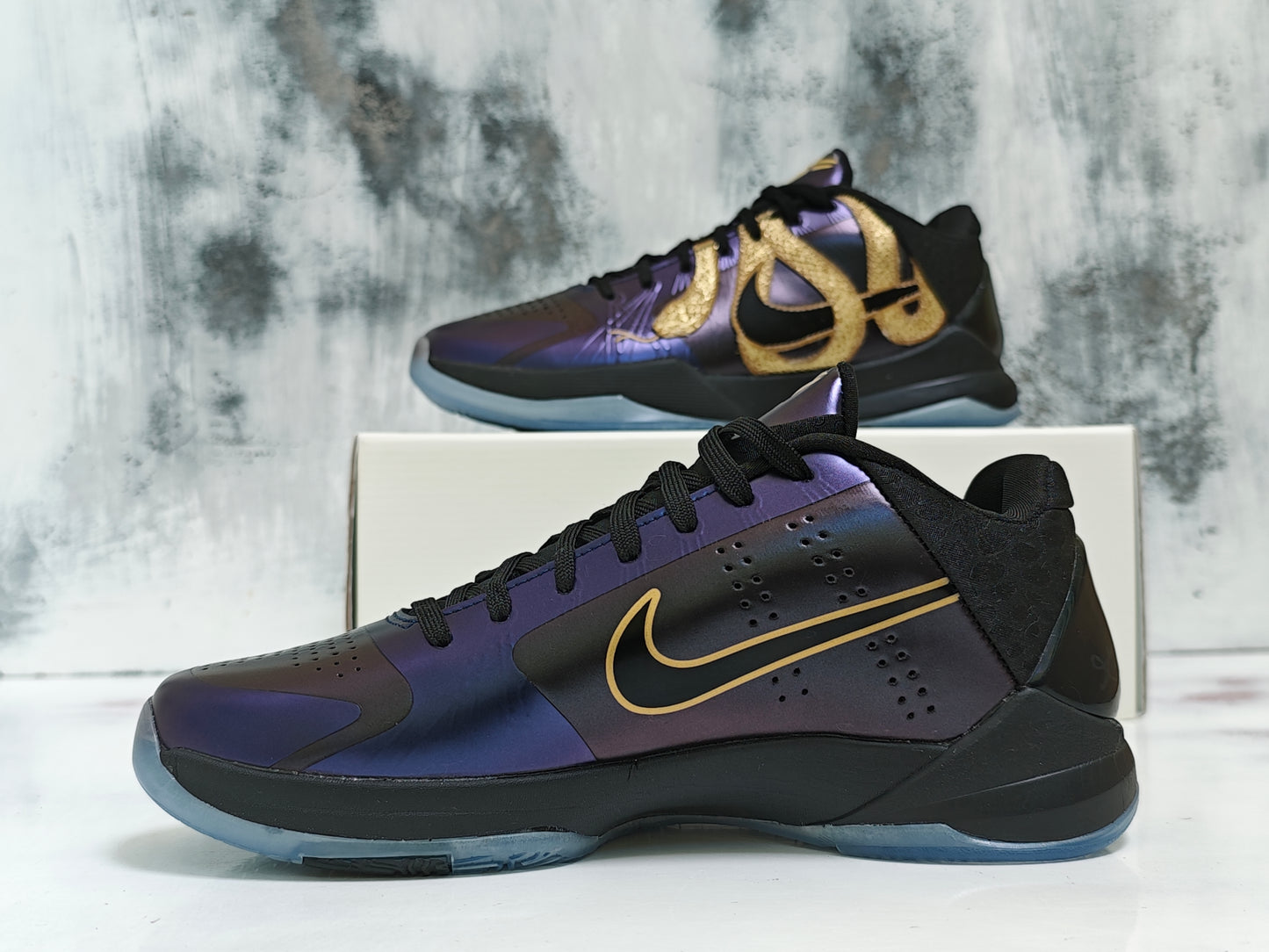NKE ZOOM KOBE YEAR OF THE MAMBA