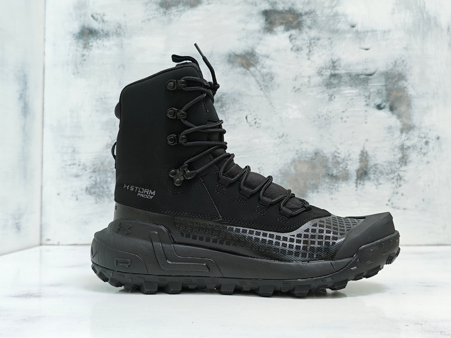 UND ARMR TACTICA STORM PROOF NEGRO